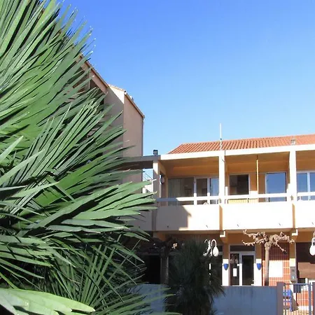 Les Campanettes Apartahotel